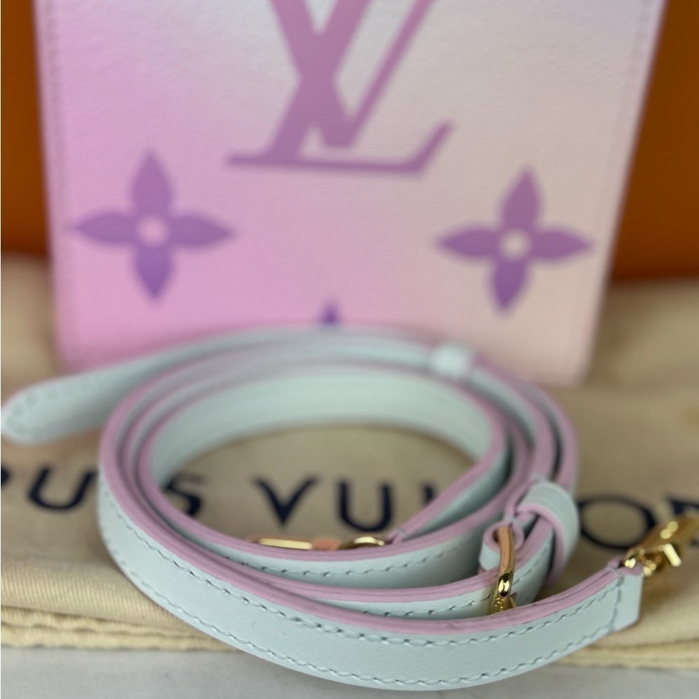 Louis Vuitton Petit Sac Plat Satchel Top Handle Bag Pastel Pink Canvas. - Picture 13 of 16